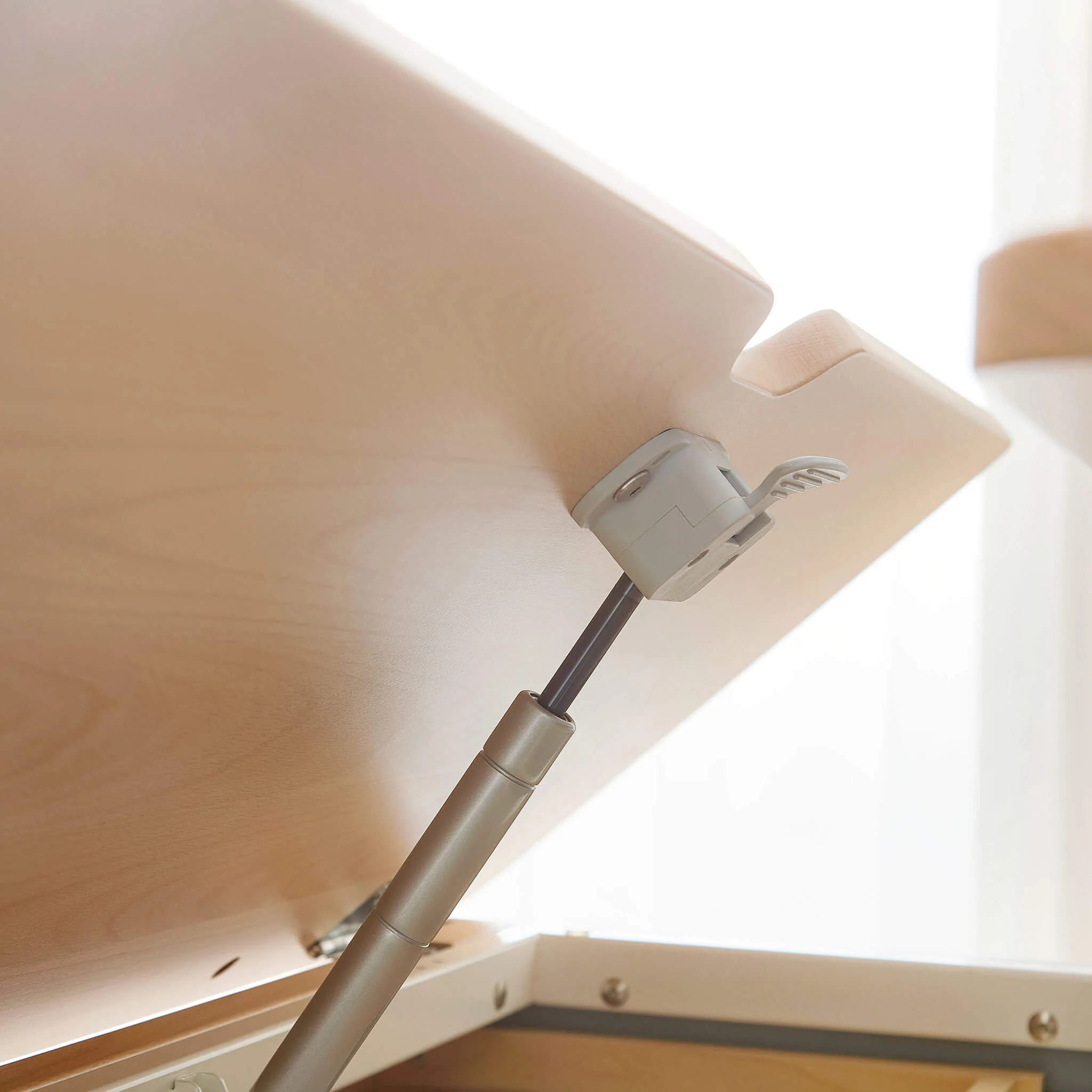 Ergonomic Desk - Image 11