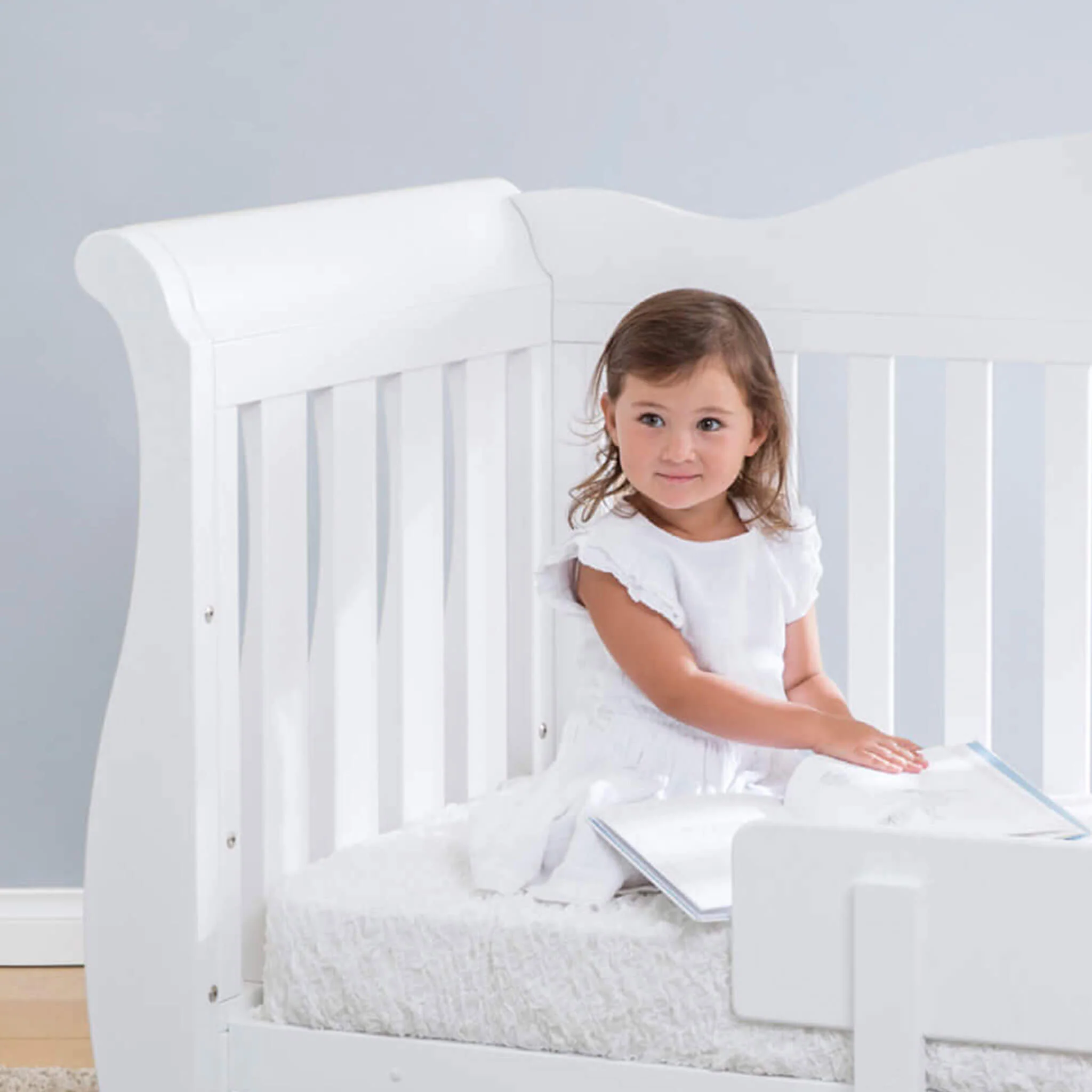 Sleigh Royale Cot Bed - Image 3