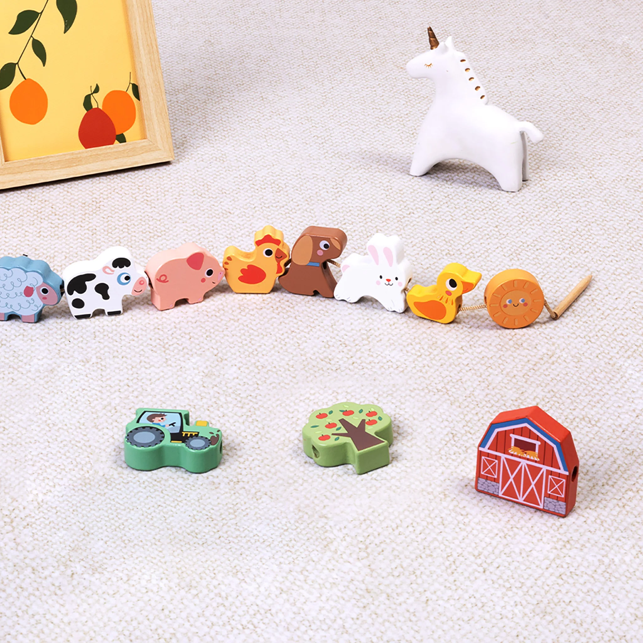 Tooky Toy Lacing Farm - Image 4